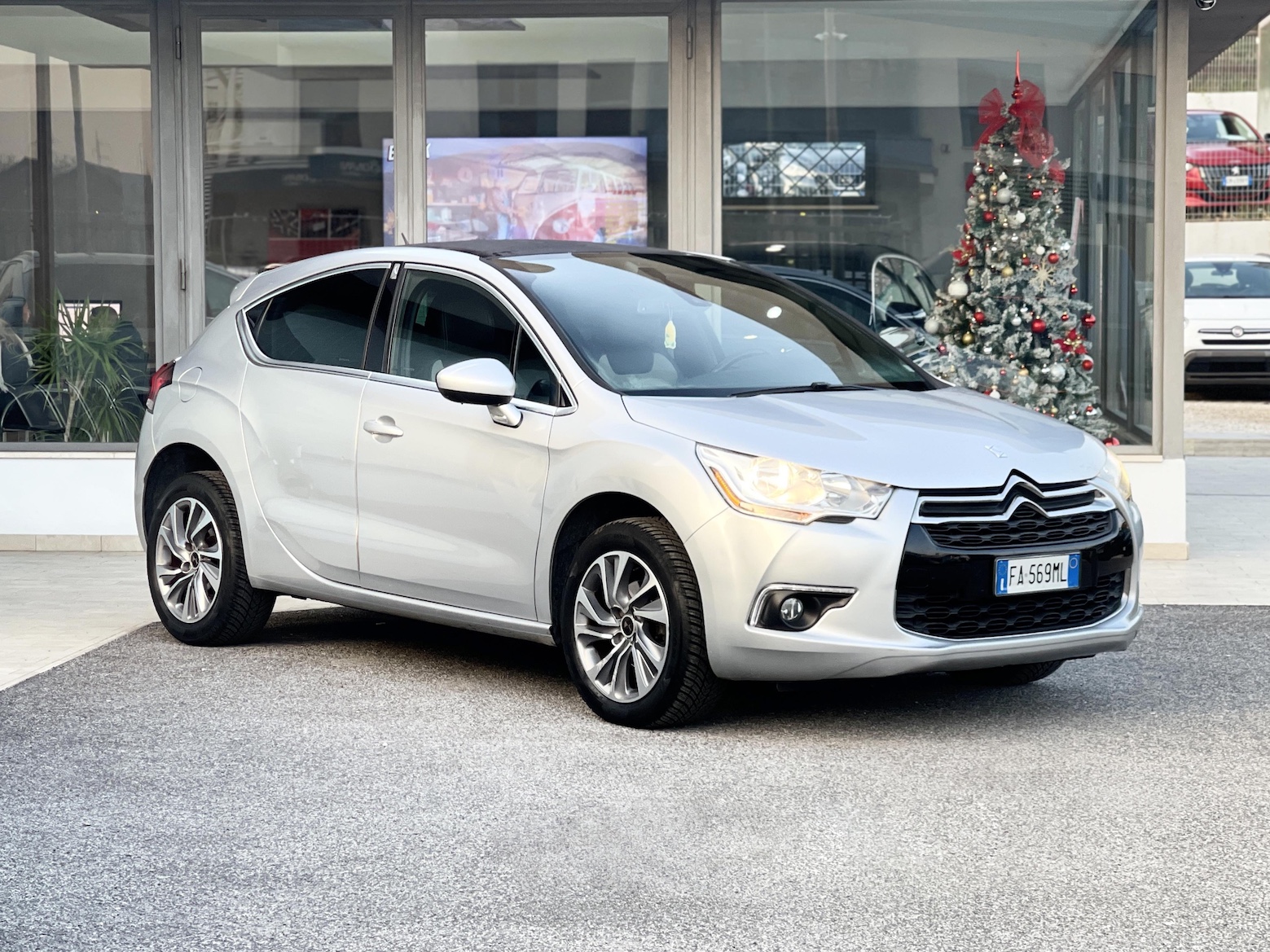 DS - DS 4