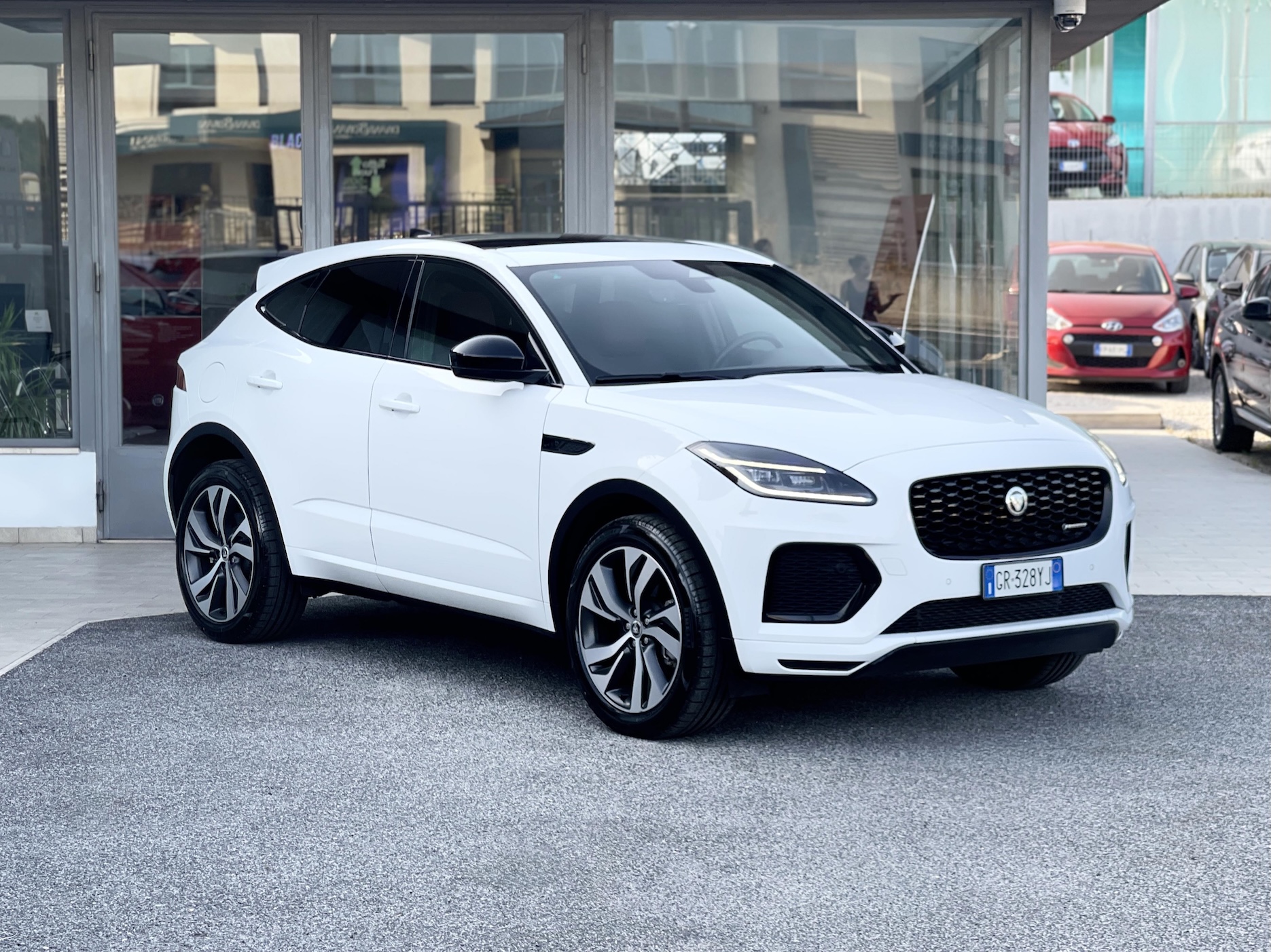 JAGUAR - E-Pace       (X540)